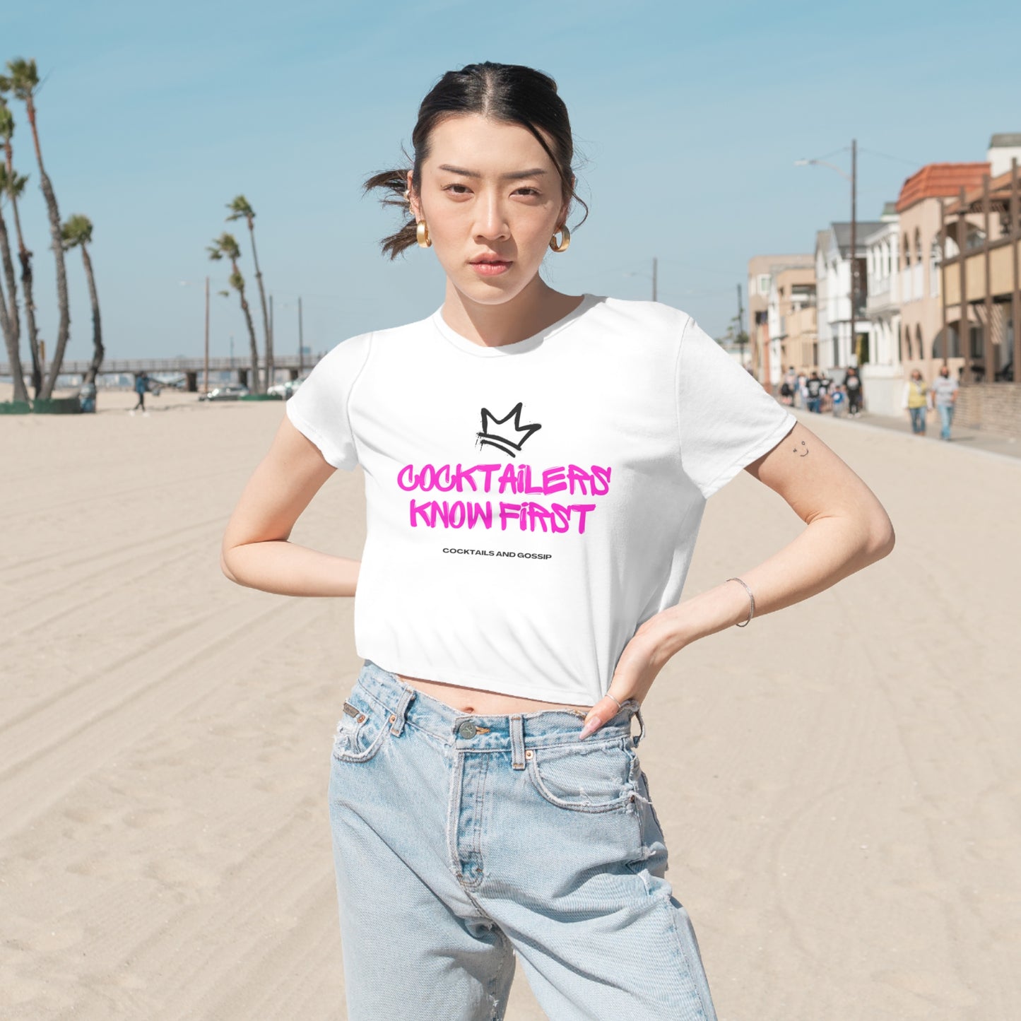Flowy Cropped T | Cocktailers Know First | Graffiti